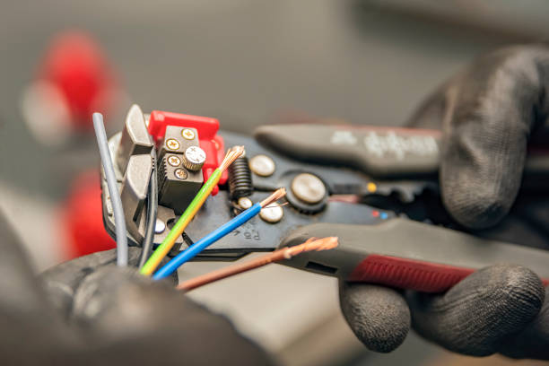 Best Electrical Installation Contractor  in Hillcrest, CA